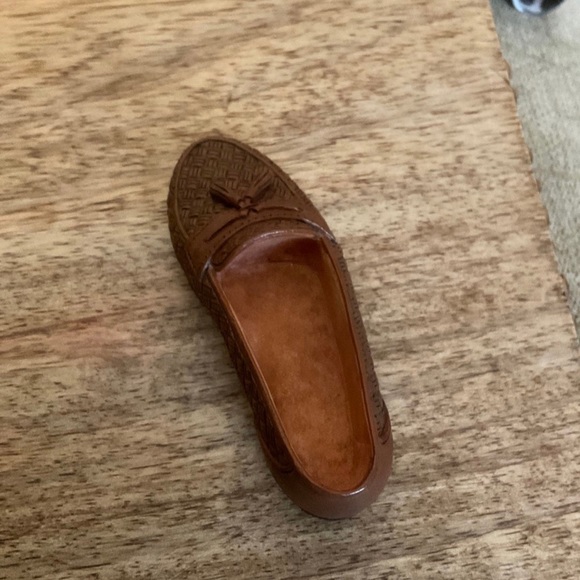 🌸3 for $18🌸 Just the Right Shoe Ingenue, Brown Tassel Loafer Miniature EUC - Picture 2 of 9